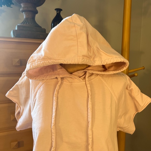 EUC Left of Center short sleeve pink top size M - Picture 8 of 15